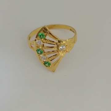 916 gold fancy green and white stone ladies ring by 